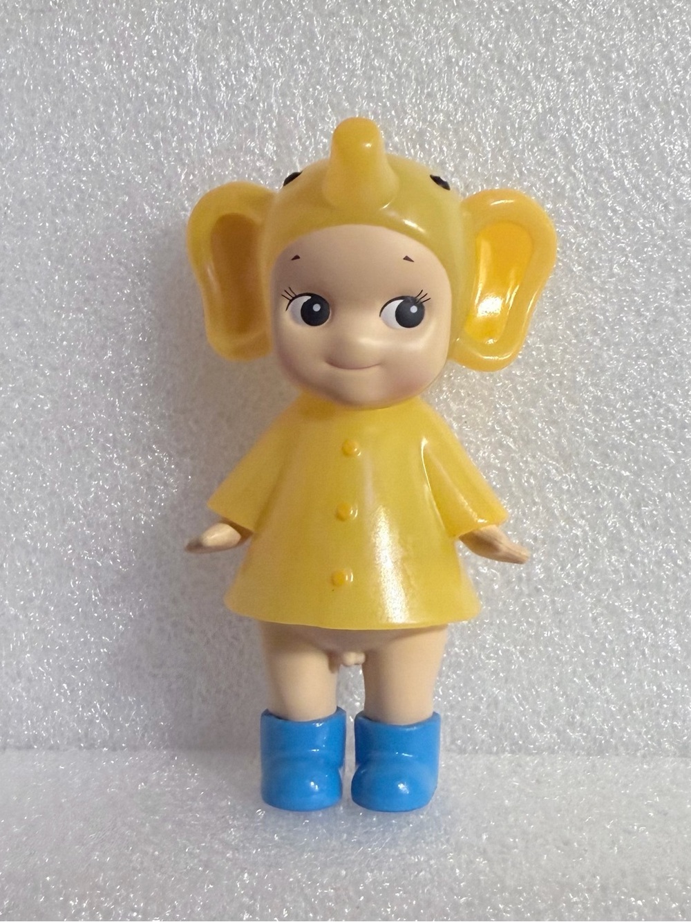 Sonny Angel I Love Rainy Day Elephant
